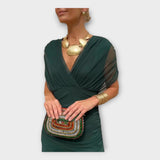 Zračna Haljina s Impresivnim Izrezom