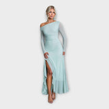 Impresivna Haljina s Elegantnom Linijom