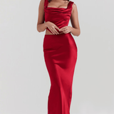 Ivelle | Haljina s Irezom i Raskidom