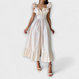 Haljina s Nabranim Detaljima