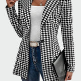 Sako u profinjenom elegantnom kroju