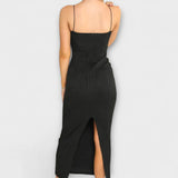 Elegantna duga haljina bez rukava