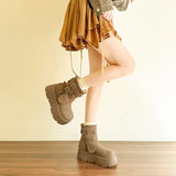 Marina - Moderni stil s toplinom i mekoćom zime.