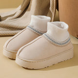 Lucija - Plišani dodir koji transformira vašu zimu.