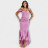 Duga Haljina s Elegantnim i Rafiniranim Korsetom