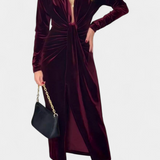 Vilma Duga Haljina od Zlatnog Baršuna s V-Izrezom