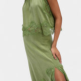 Nada Midi Suknja s Čipkastim Detaljima i Asimetričnom Porubom